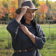 Load image into Gallery viewer, Western Cuff - Bracelets