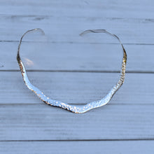 Load image into Gallery viewer, The Royal Neckwire - Krystyna&#39;s Silver
