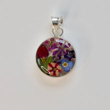 Load image into Gallery viewer, Circle Flower Pendant - Krystyna&#39;s Silver
