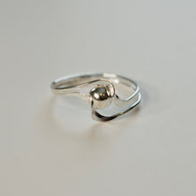 Load image into Gallery viewer, Wave Ring - Krystyna&#39;s Silver
