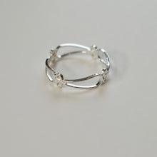 Load image into Gallery viewer, Linked Ring - Krystyna&#39;s Silver
