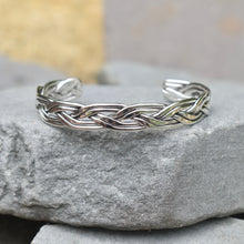 Load image into Gallery viewer, Straight Twist Cuff - Krystyna&#39;s Silver
